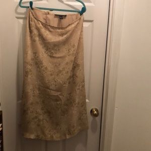 Size 14 lined skirt. Josephine chaus